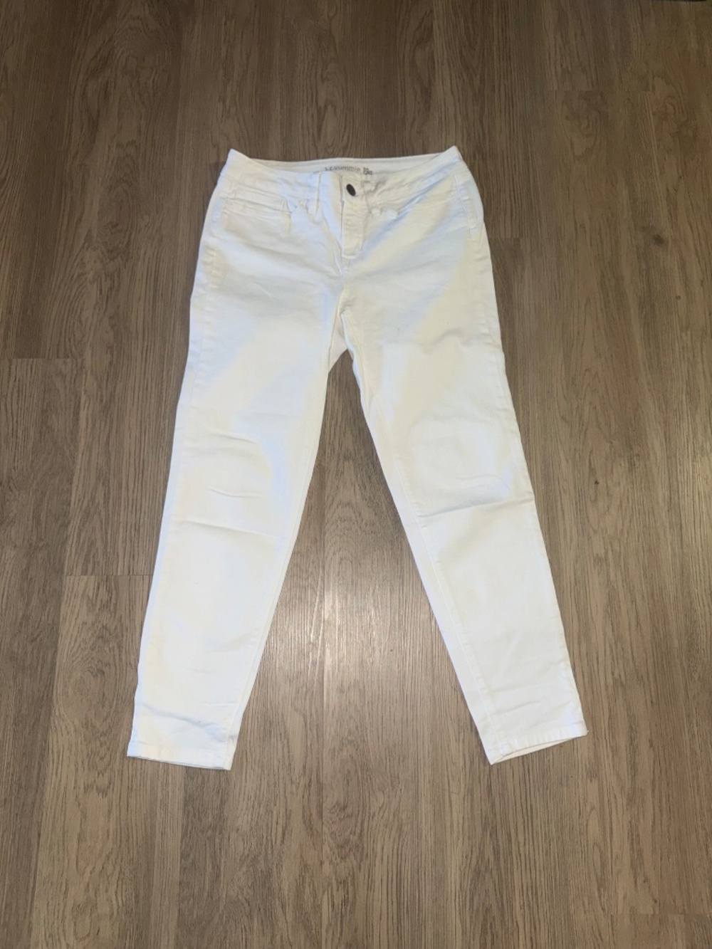Clean Girl White Skinny Jeans Minimalist Coastal Cowgirl Stretch Denim Pants